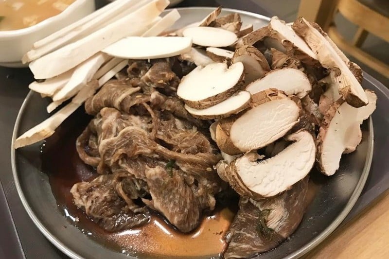 Jungin Myeonok  (10/11)