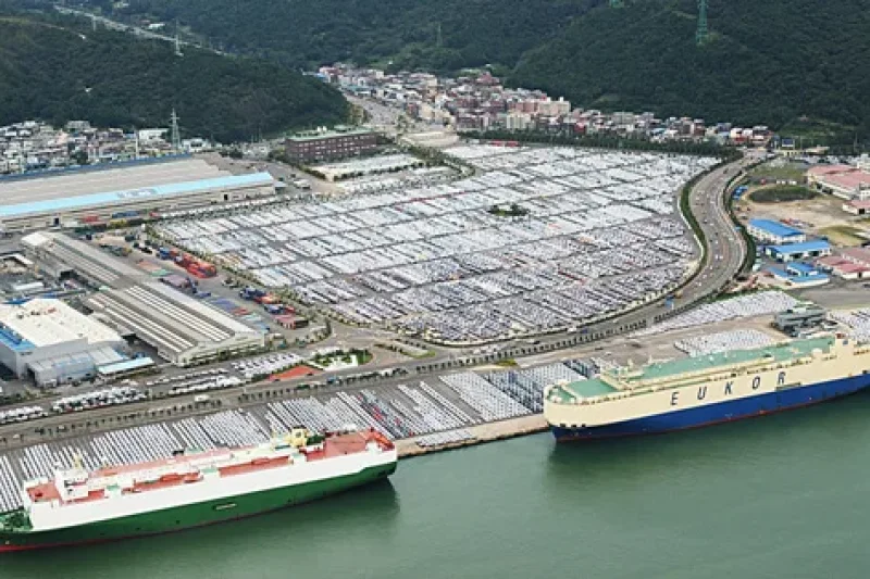 Hyundai Motors Ulsan Plant  (4/7)