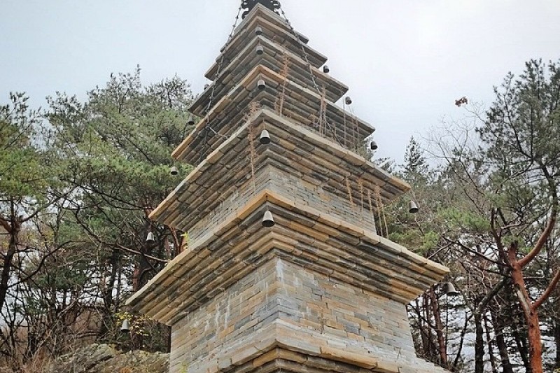 Jeongamsa Temple  (2/3)