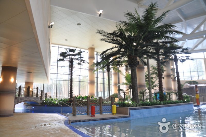 Lotte Buyeo Resort  (7/19)