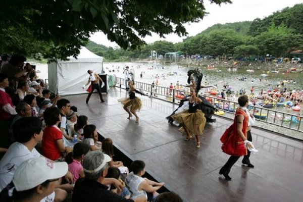 Geochang International Festival of Theater