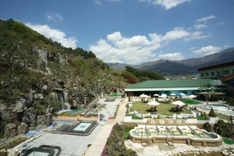 Jirisan Spa Land  (2/17)