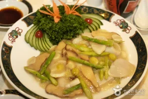 Chwi Hong 