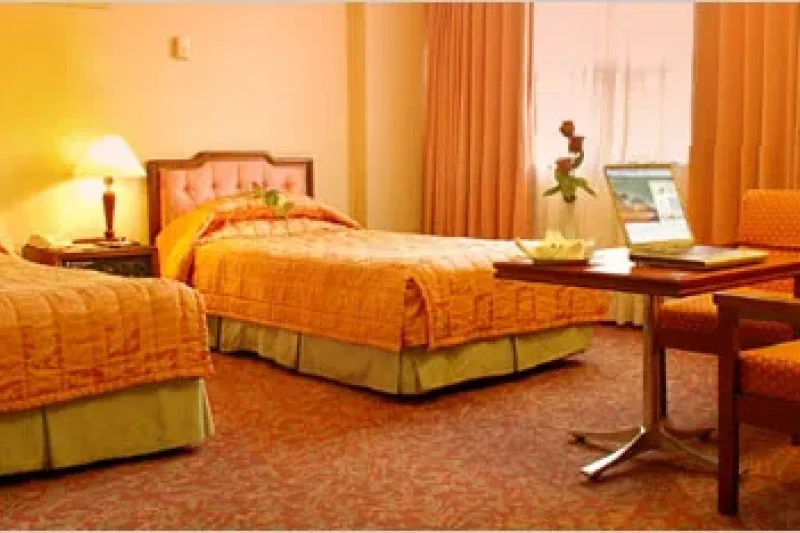 Hotel President  (4/16)