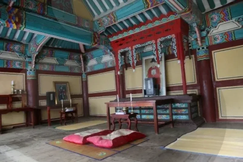 Chungminsa Temple 