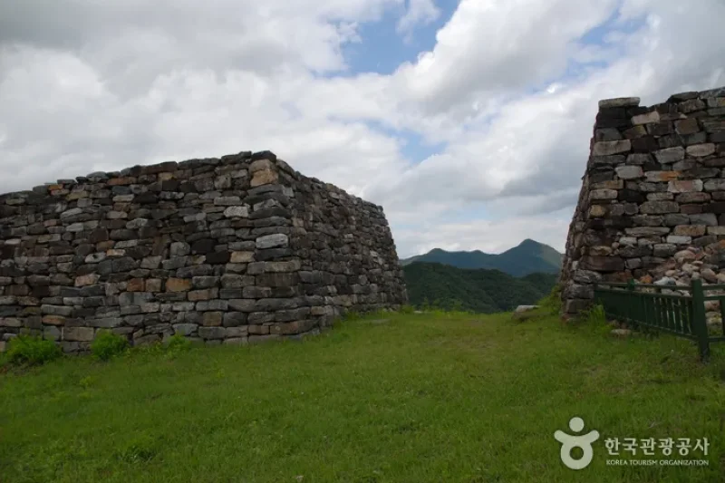 Danyang Jeokseong Fortress  (2/8)
