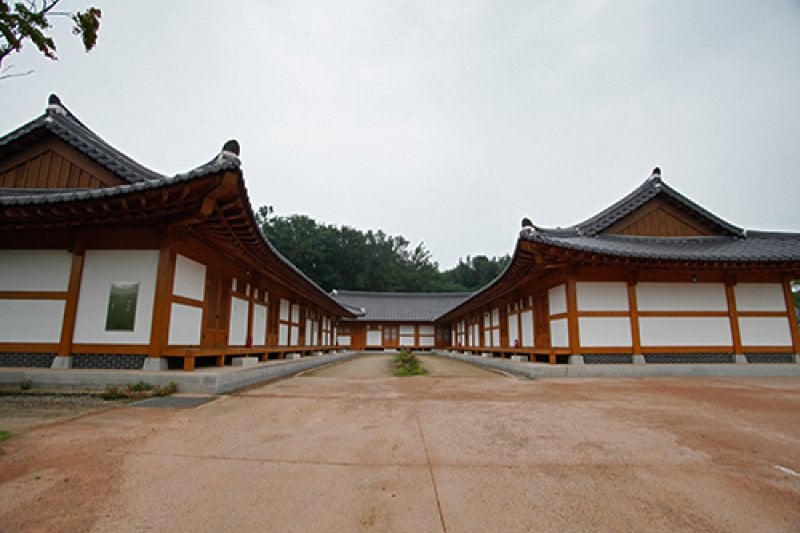Gongju Hanok Village  (9/54)
