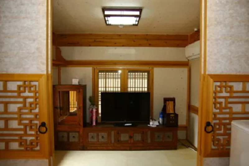 Gongju Hanok Village  (22/54)