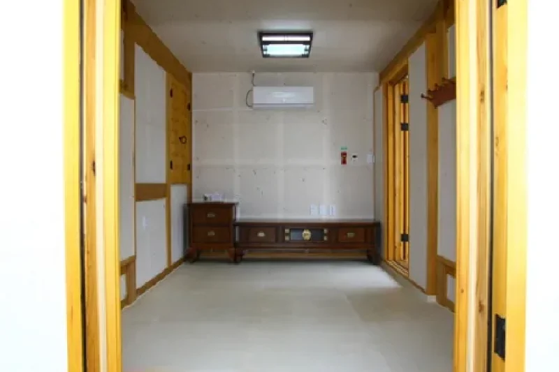 Gongju Hanok Village  (26/54)