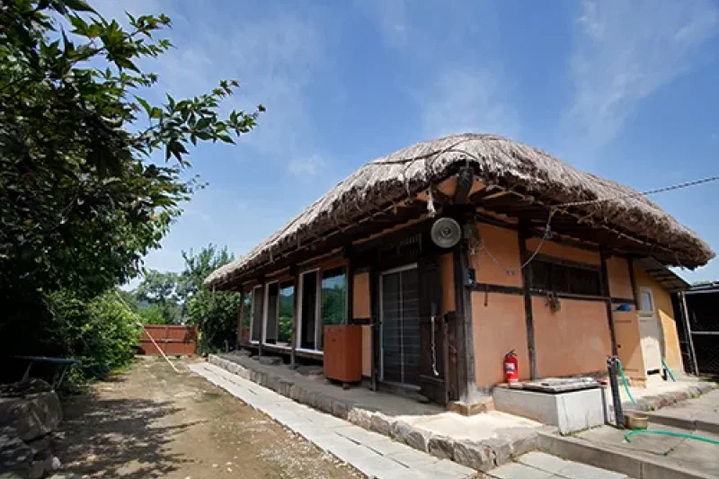 Oeam Village  (2/9)