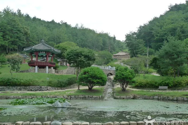 Andongho Lake  (1/1)