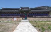 12 Distinguished Hyeonpung Gwaks’ Shrine 