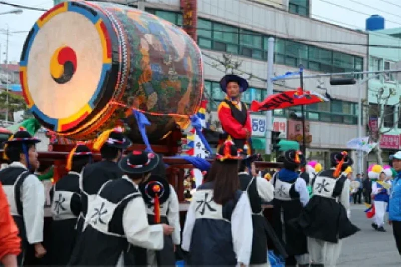 Yeosu Jinnam Geobukseon Ship Festival  (1/8)