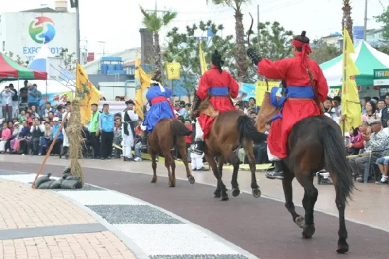 Yeosu Jinnam Geobukseon Ship Festival  (8/8)