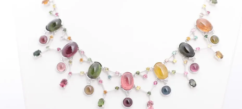 Sujeongsa CRYSTAL SPECIALTY STORE (Sogong Underground Shopping Center #65) (12/51)