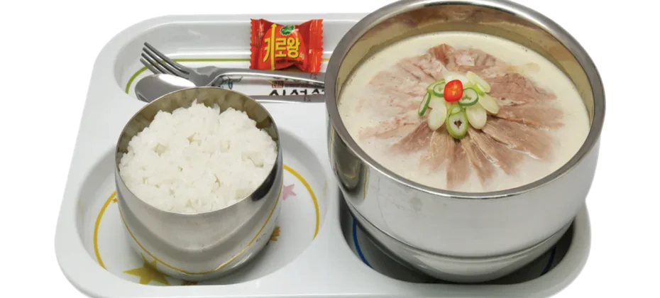 Sinseon Seolnongtang - Myeongdong Branch 