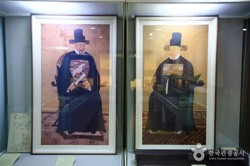 Chunghyeon Museum  (9/11)
