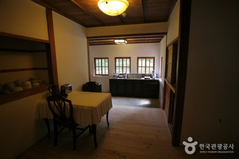Provisional Capital Memorial Hall  (6/13)