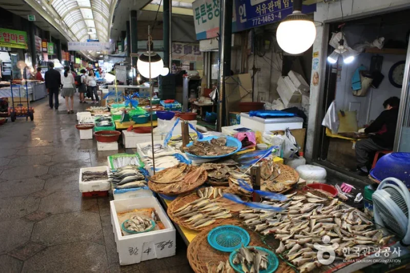 Sinpo International Market (12/12)