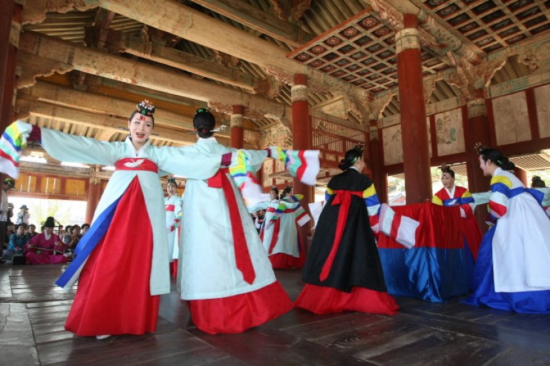 The Great Battle of Hansan Festival  (4/8)