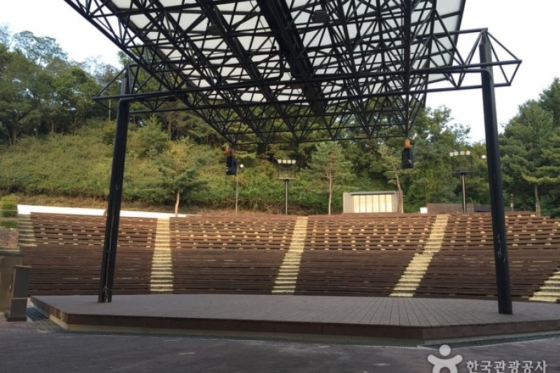 KT&amp;G Sangsangmadang Chuncheon  (2/6)