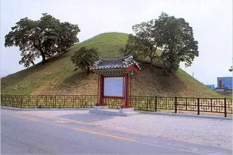 Bonghwangdae  (1/1)