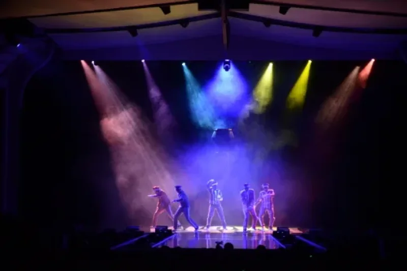 Wapop Hall  (3/7)