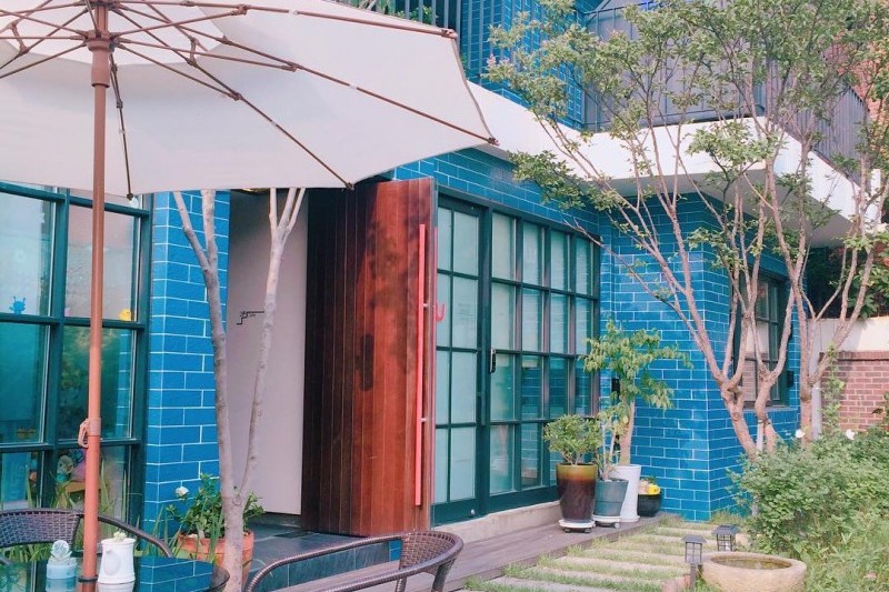 Wiki Cafe (12/14)