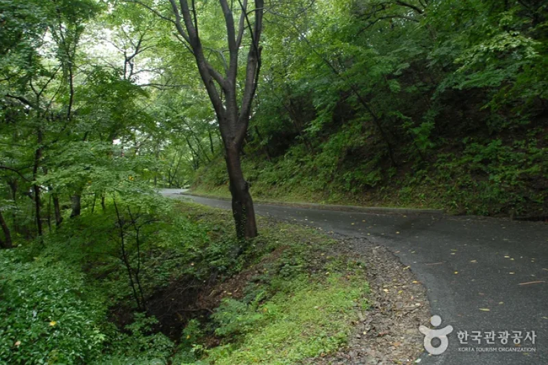 Chilgapsan Provincial Park  (1/8)