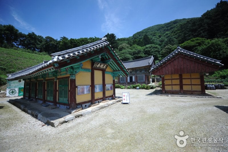Munsusa Temple  (4/8)