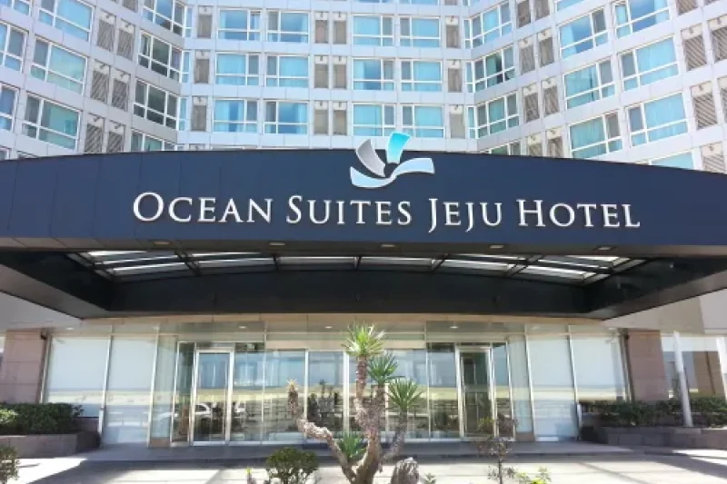 Ocean Suites Jeju Hotel  (2/3)