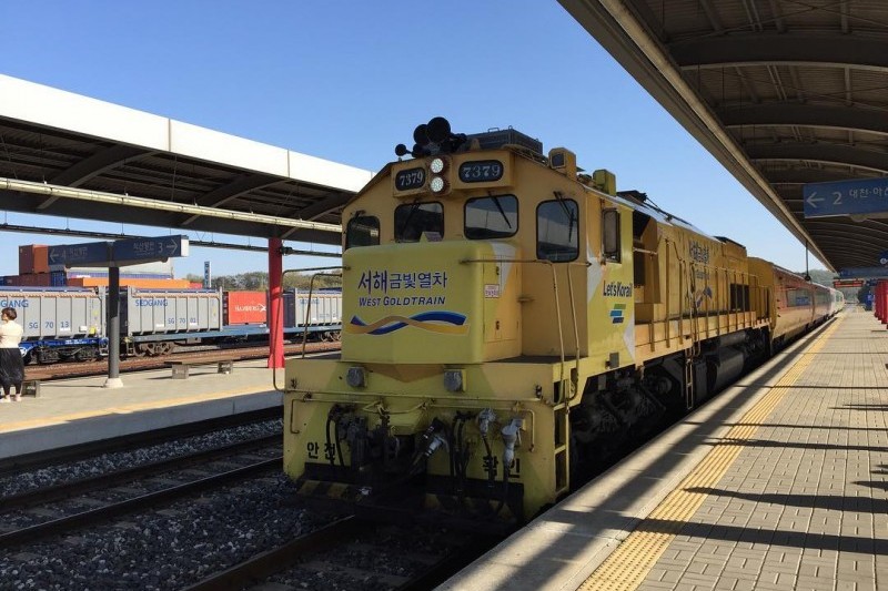 Gunsan Station  (2/4)