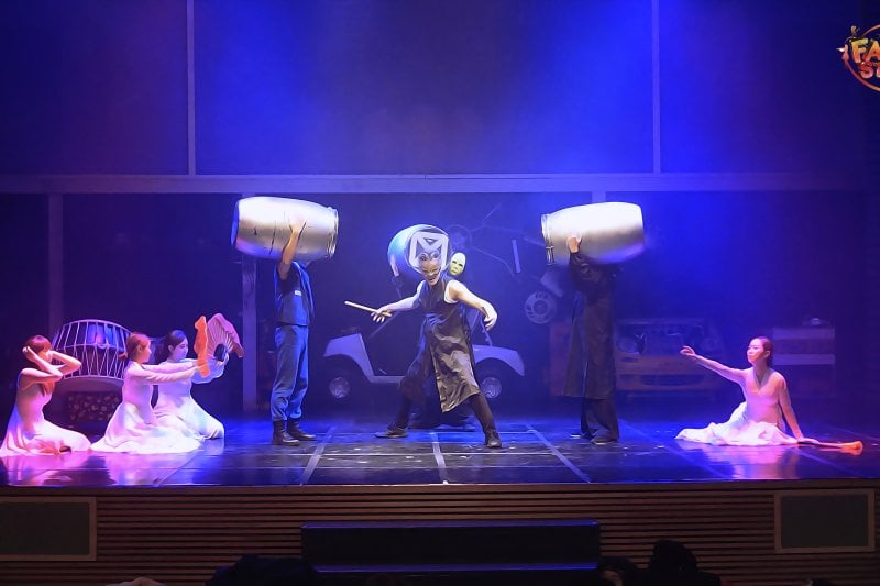 Live Fusion Gukak Music Performance Fanta-Stick  (13/13)