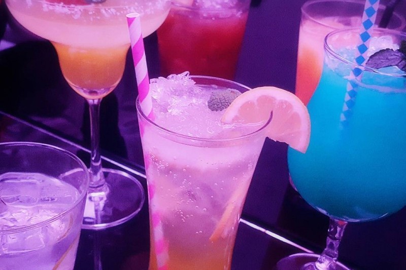 Nerd on Earth(Nerd Bar) (4/9)