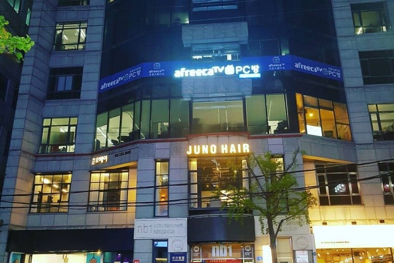 Club NB (4/6)