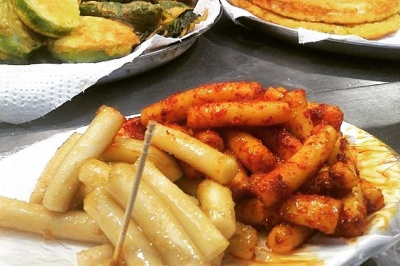 Gireum Tteok-Bokki at Tongin Market (4/10)