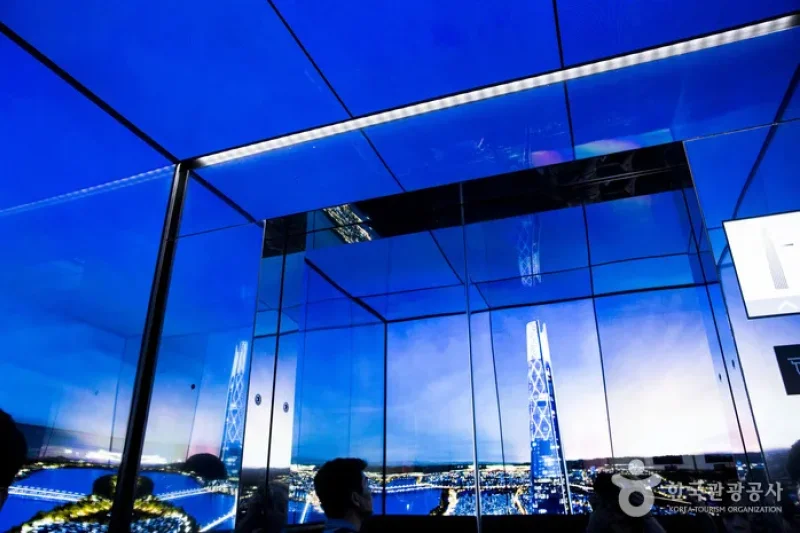 Lotte World Tower Seoul Sky  (3/10)