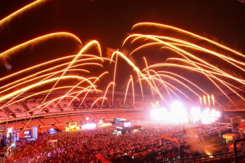 ULTRA KOREA  (8/19)