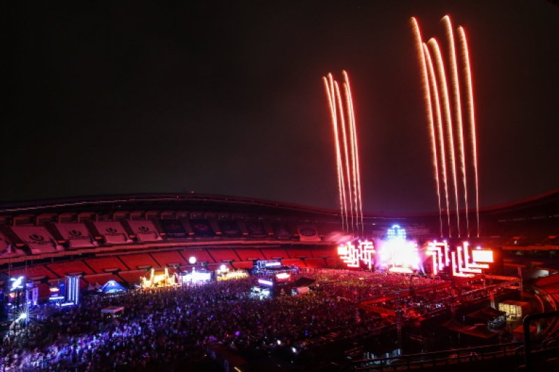 ULTRA KOREA  (9/19)