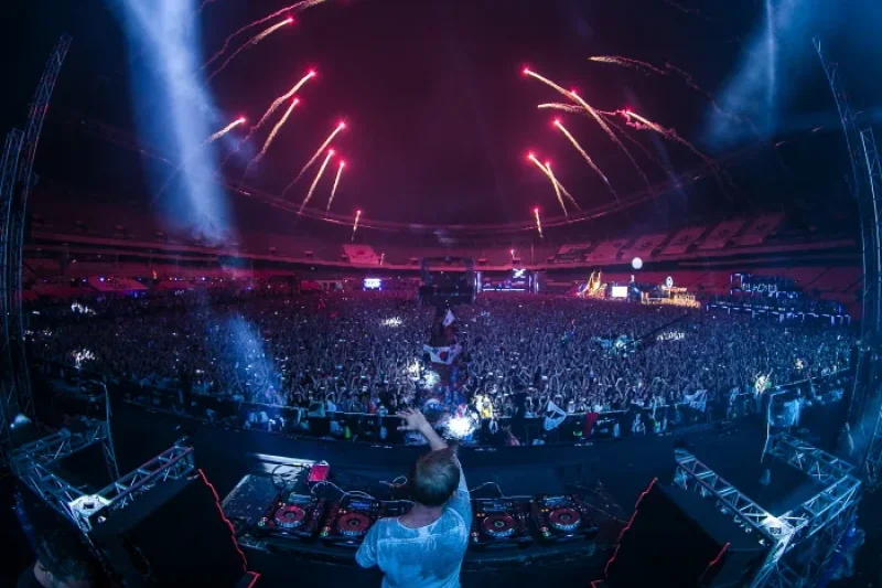 ULTRA KOREA  (18/19)