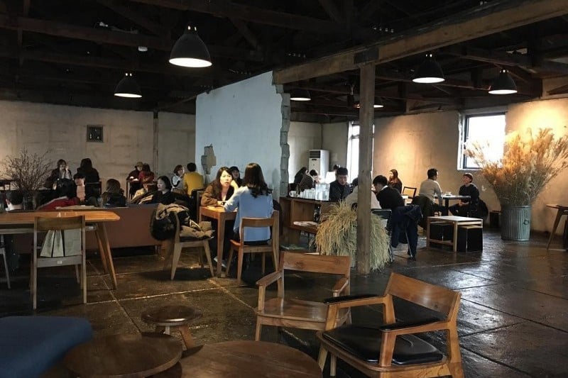 Anthracite Coffee Roasters (Hapjeong Branch) (10/12)