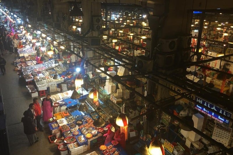 Noryangjin Fisheries Wholesale Market (15/18)