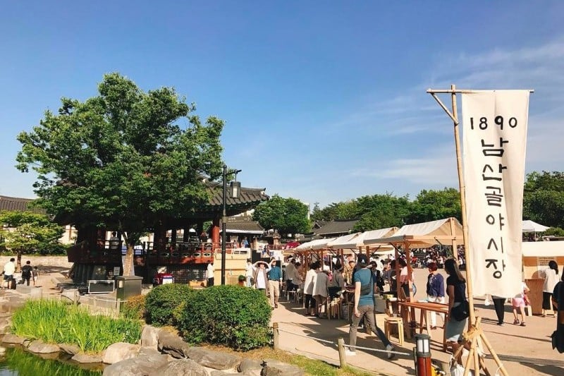 1890 Namsangol Night Market (1/10)
