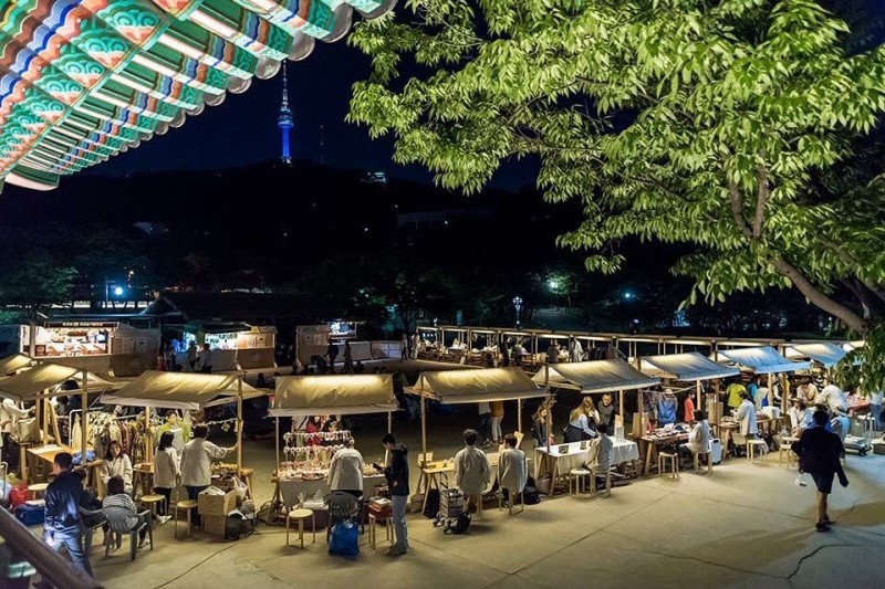 1890 Namsangol Night Market (9/10)