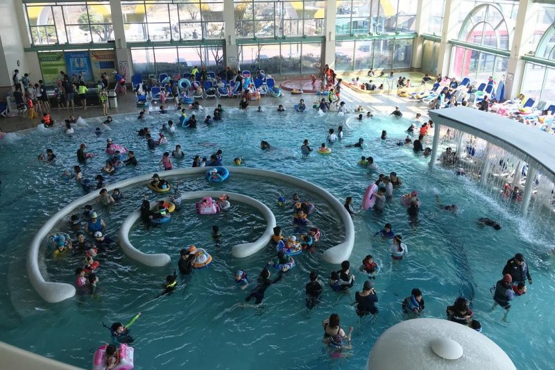 Lotte Premium Outlet - Icheon Branch  + Termeden Water Park One Day Tour (3/7)