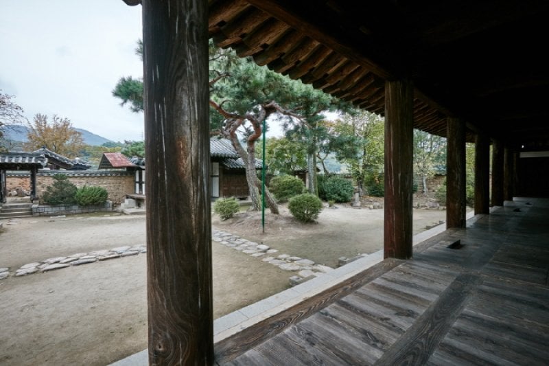 Nampyeong Moon Clan's Original Residence Area  (20/22)