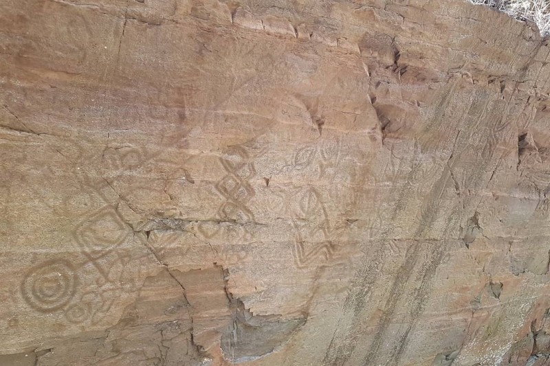 Petroglyphs of Cheonjeon-ri, Ulju  (1/10)