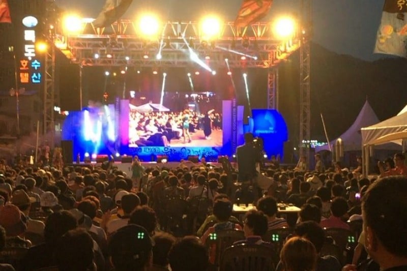 Ulleungdo Cuttlefish Festival  (6/17)
