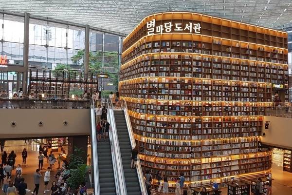 Visit Two of Seoul's New Tourist Attractions in August!