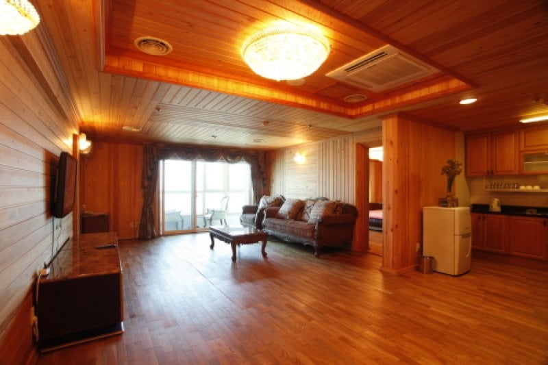 Tacoma Farm Resort - Goodstay  (3/11)